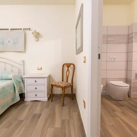Il Ginepro Bed and Breakfast *
